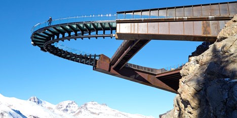 Sturgess Architecture’s Glacier Skywalk offers unique views of the Canadian Rockies