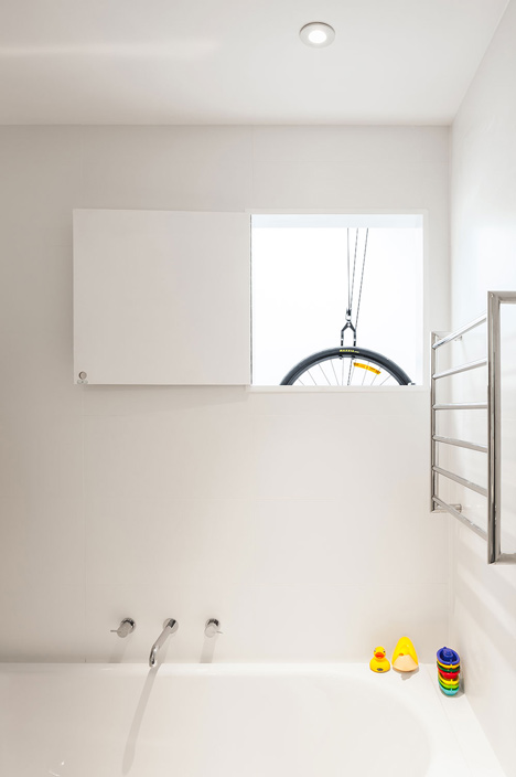 House Bruce Alexander by Tribe Studio