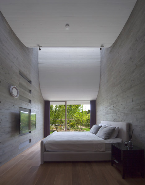 Juul House by NKS Architects
