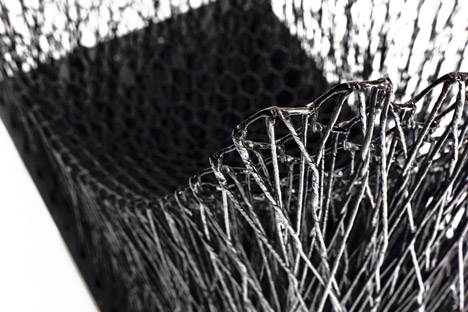 Luno Armchair by Il Hoon Roh