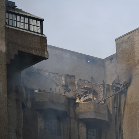 Firefighters “prevent destruction” of Mackintosh’s iconic Glasgow School of Art
