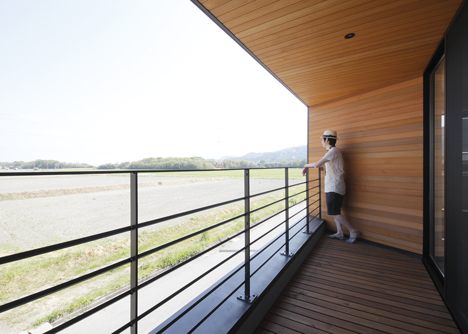 Minakuchi House by Alts Design Office