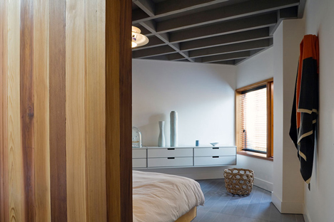 Small House in Highbury by Studio54