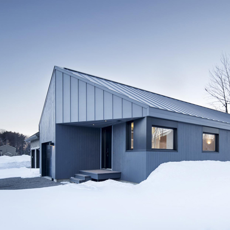 Sorel House in Canada by Naturehumaine