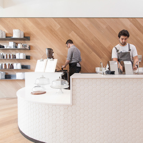 St-Franks-Coffee-by-OpenScope-Studio
