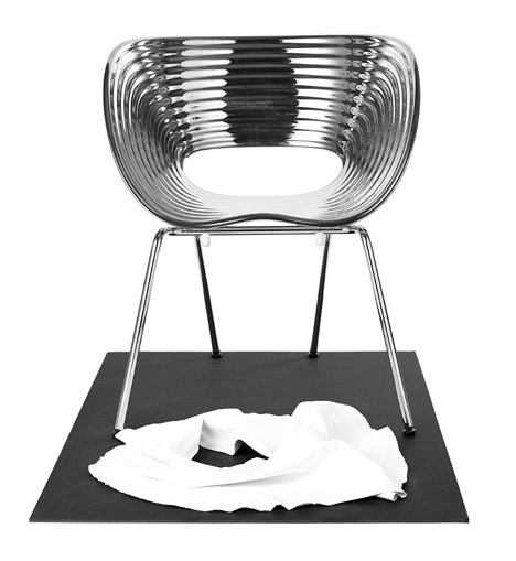 Tailor-My-Tom-Vac-exhibition-Ron-Arad