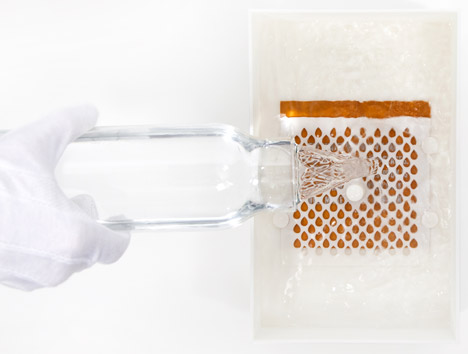 The Drinkable Book by Brian Gartside_dezeen_468_6