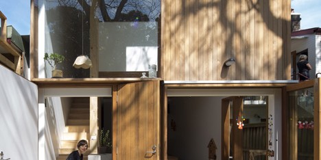 Three by Two House by Panovscott