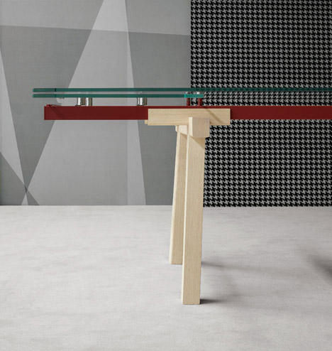 Tracks Extendable Table by Alain Gilles for Bonaldo