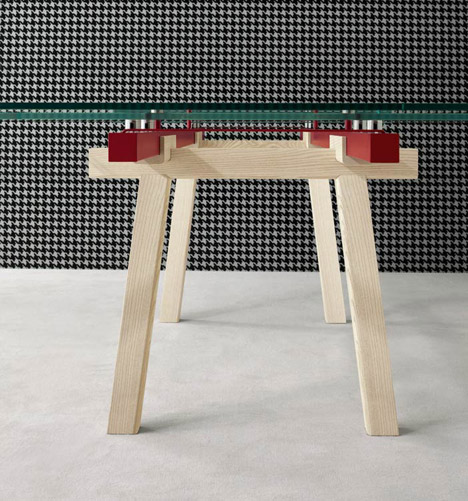 Tracks Extendable Table by Alain Gilles for Bonaldo