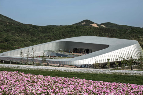 UNStudio pavilions for Qingdao Horticultural Expo