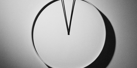 Uji wall clock moves its hands in time with your heartbeat