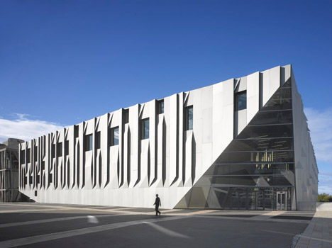 Aix en Provence Conservatory of Music by Kengo Kuma