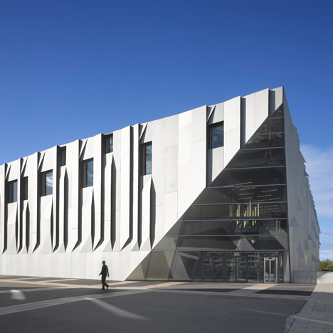 Aix en Provence Conservatory of Music by Kengo Kuma
