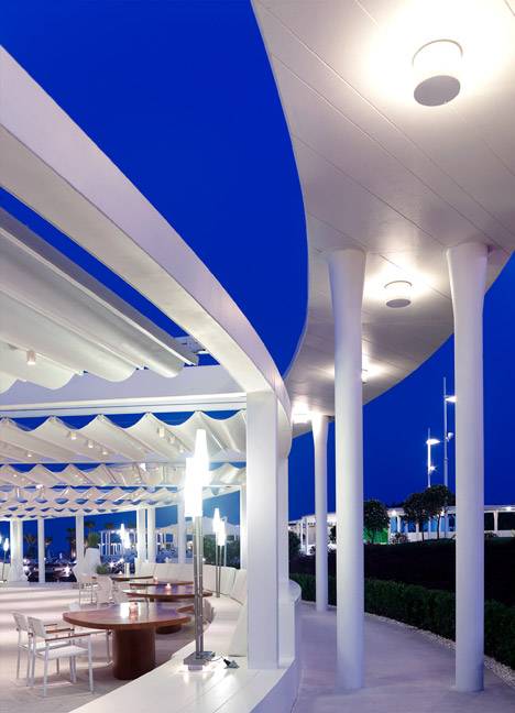 Amburan Beach Club by Erginoğlu & Çalışlar
