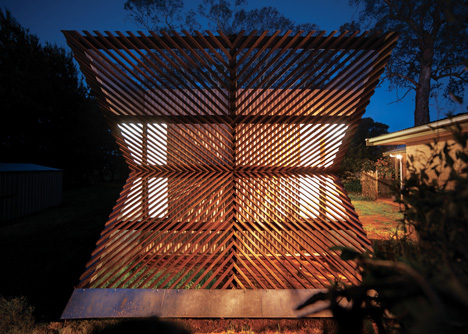 Arrow Studio by Peter Hogg and Toby Reed Architects
