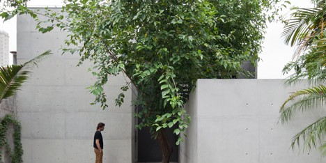Atelier Aberto by AR Arquitetos is a São Paulo studio with a light-filled atrium