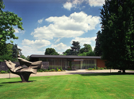 Bungalow-Germania-Venice-Biennale-by-Alex-Lehnerer-and-Savva-Ciriacidis