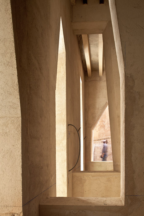 Casal Balaguer Cultural Centre by Flores & Prats and Duch-Pizá