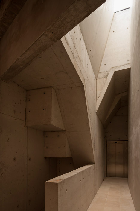 Casal Balaguer Cultural Centre by Flores & Prats and Duch-Pizá