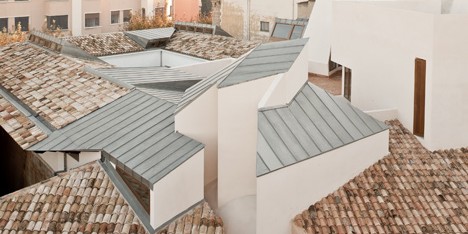 Casal Balaguer Cultural Centre by Flores & Prats and Duch-Pizá