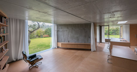 Chameleon House by Petr Hajek Architekti