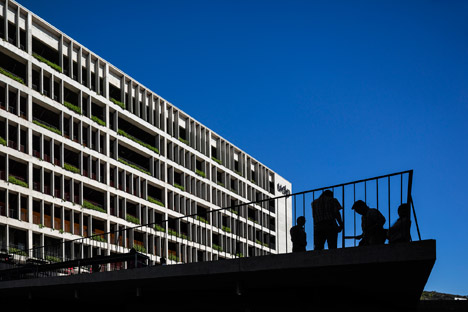 Economics and Business Faculty, Diego Portales University by Duque Motta & AA