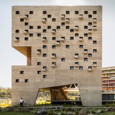 Economics and Business Faculty, Diego Portales University by Duque Motta & AA