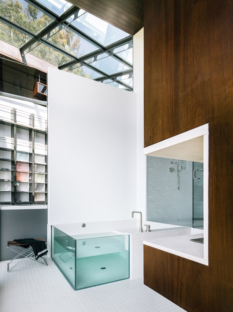 Fall House by Fougeron Architecture