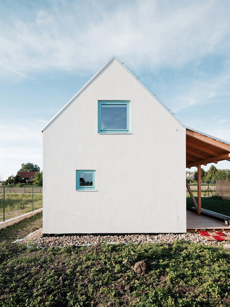 Family house in Slovakia by JRKVC