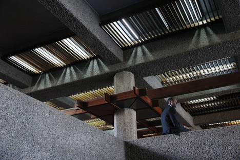 Kenyatta International Conference Centre (KICC) in Nairobi by Karl Henrik Nøstvik - photograph by Iwan Baan