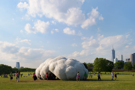 Head in the Clouds Pavilion by StudioKCA