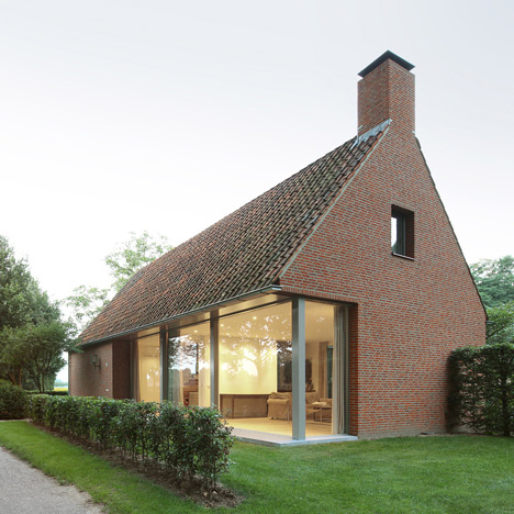 House Berkel-Enschot by Bedaux de Brouwer Architecten