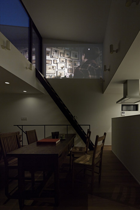 House in Jingumae by PANDA
