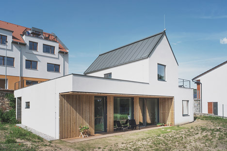 House on House by EDIT!