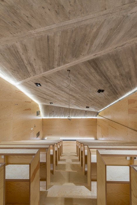 KCEV House by Petr Hajek Architekti
