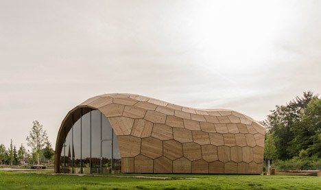 Landesgartenschau Exhibition Hall at University of Stuttgart