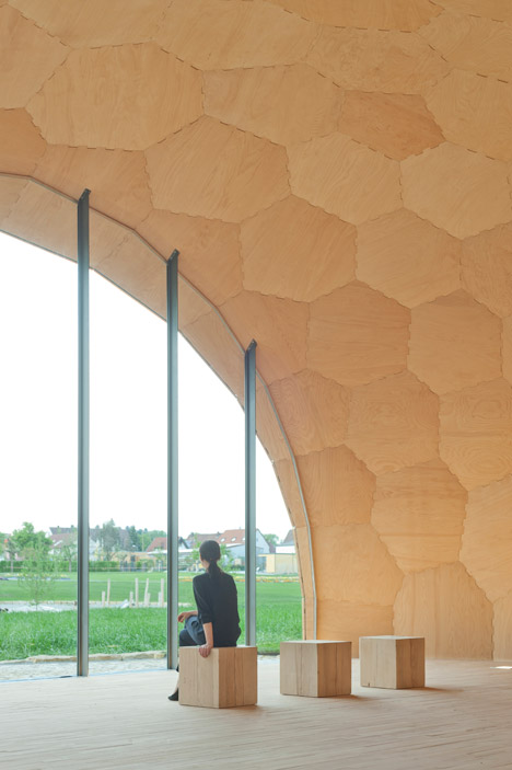Landesgartenschau Exhibition Hall at University of Stuttgart