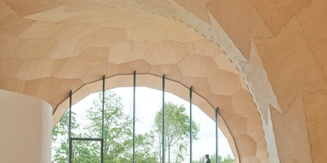 Landesgartenschau Exhibition Hall is a plywood pavilion made by robots