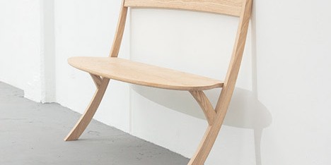 Leaning Bench by Izabela Boloz