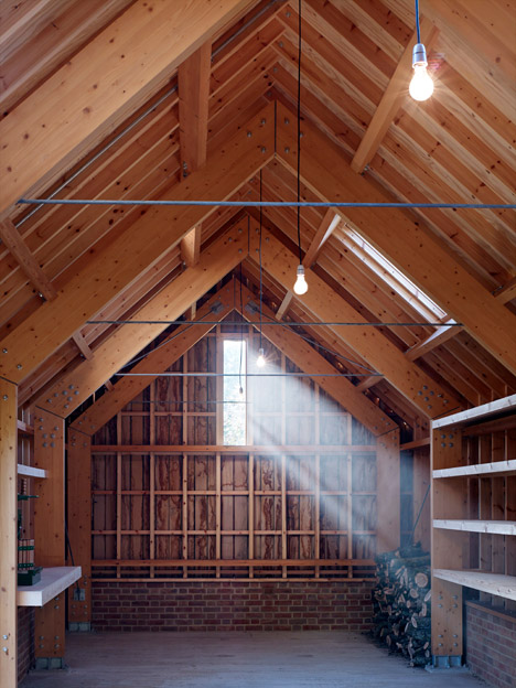 Long Sutton Studio by Cassion Castle Architects with Tom Lloyd