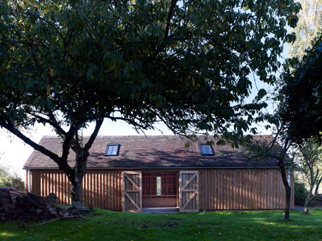 Long Sutton Studio by Cassion Castle Architects with Tom Lloyd