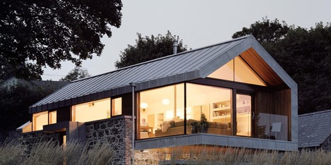 Loughloughan Barn by McGarry Moon Architects Ltd