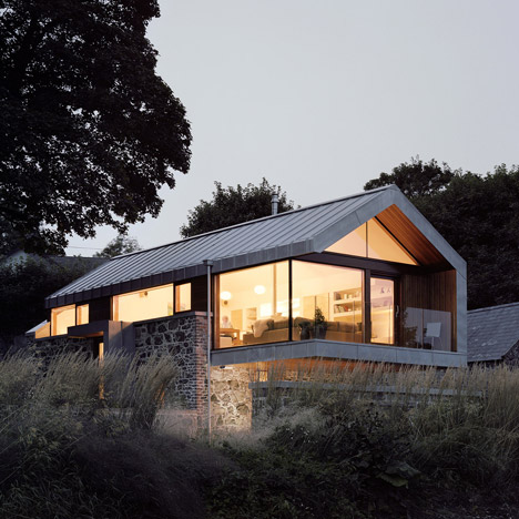 Loughloughan Barn by McGarry Moon Architects Ltd