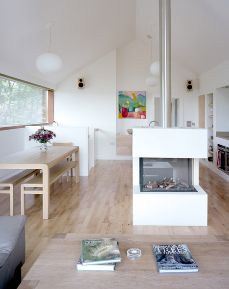 Loughloughan Barn by McGarry Moon Architects Ltd_dezeen_6