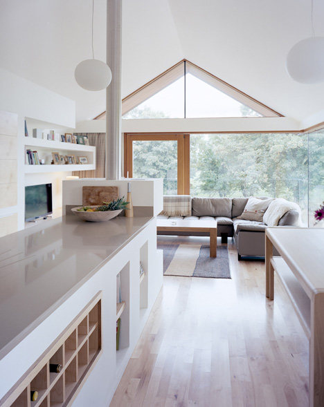 Loughloughan Barn by McGarry Moon Architects Ltd_dezeen_7