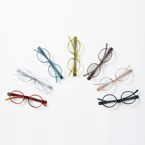 New-reading-computer-glasses-for-Byn-by-Nendo_dezeen_50sq