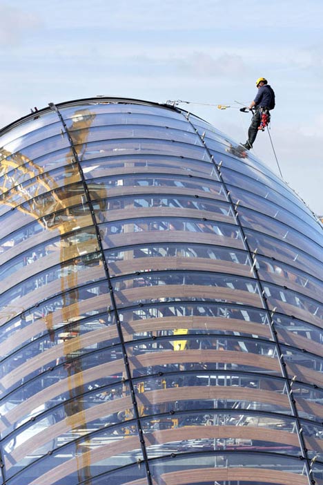 Pathe Foundation installation in Paris by Renzo Piano