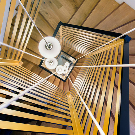 Refurbishment and extension of the City Hall of Pre Saint-Gervais by Zoomfactor Architectes