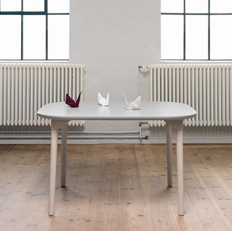 Sam table by Note Design Studio